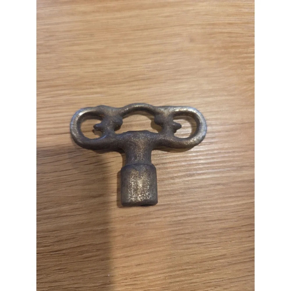 Vintage Steel Gas Valve / Radiator / Fireplace‎ / Clock - ¼